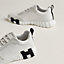 View: Detail, Bouncing sneaker