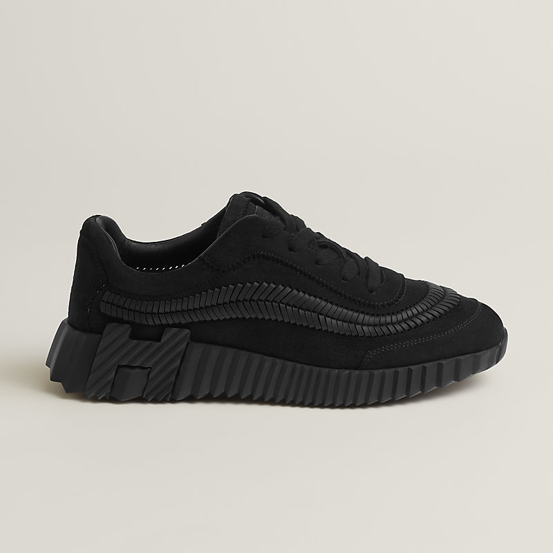 Bouncing sneaker