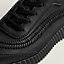 View: Detail, Bouncing sneaker