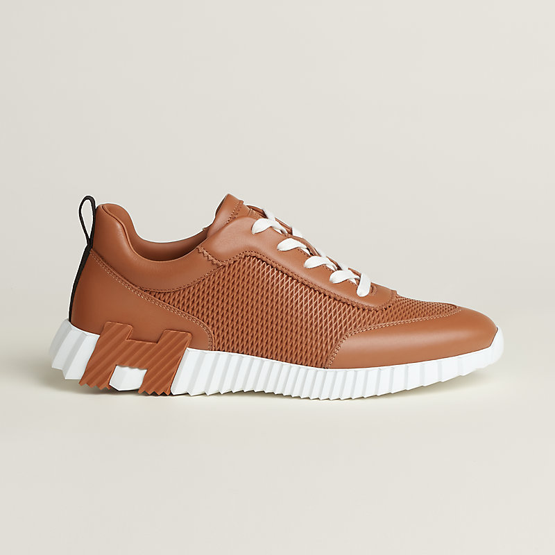 Bouncing sneaker