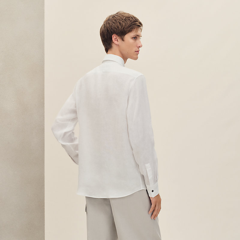 Button-down collar straight cut shirt