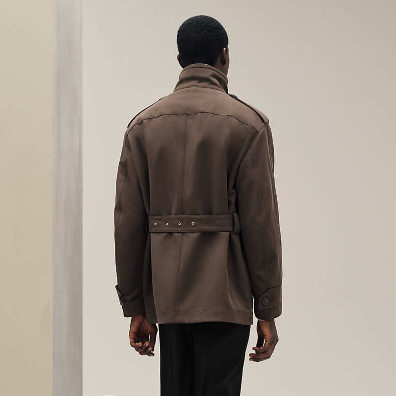 Buttoned short parka