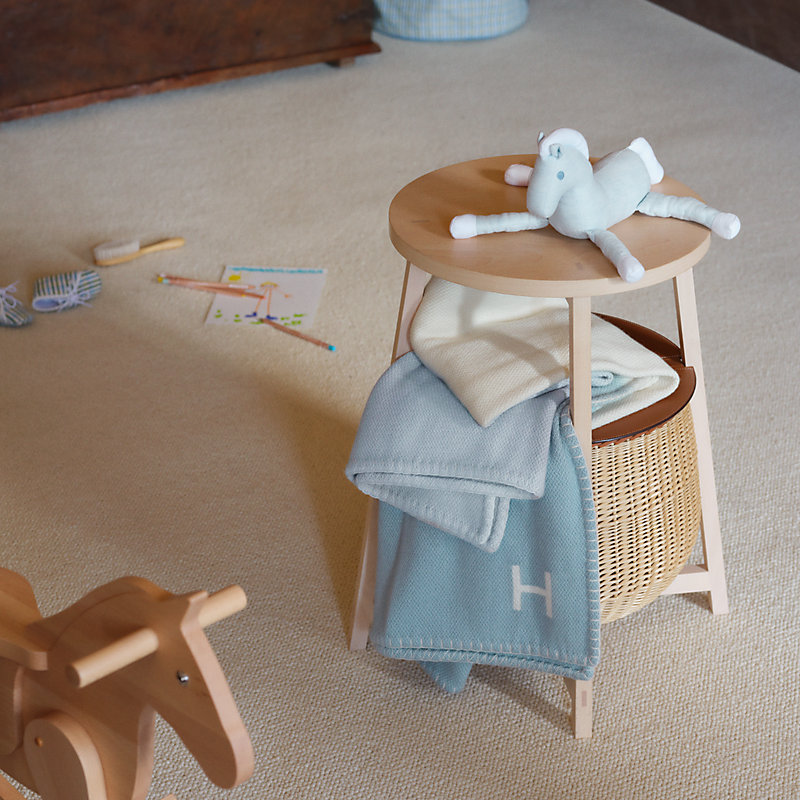 Cabriole blanket