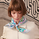 View: Worn, Candy Libris scarf 70