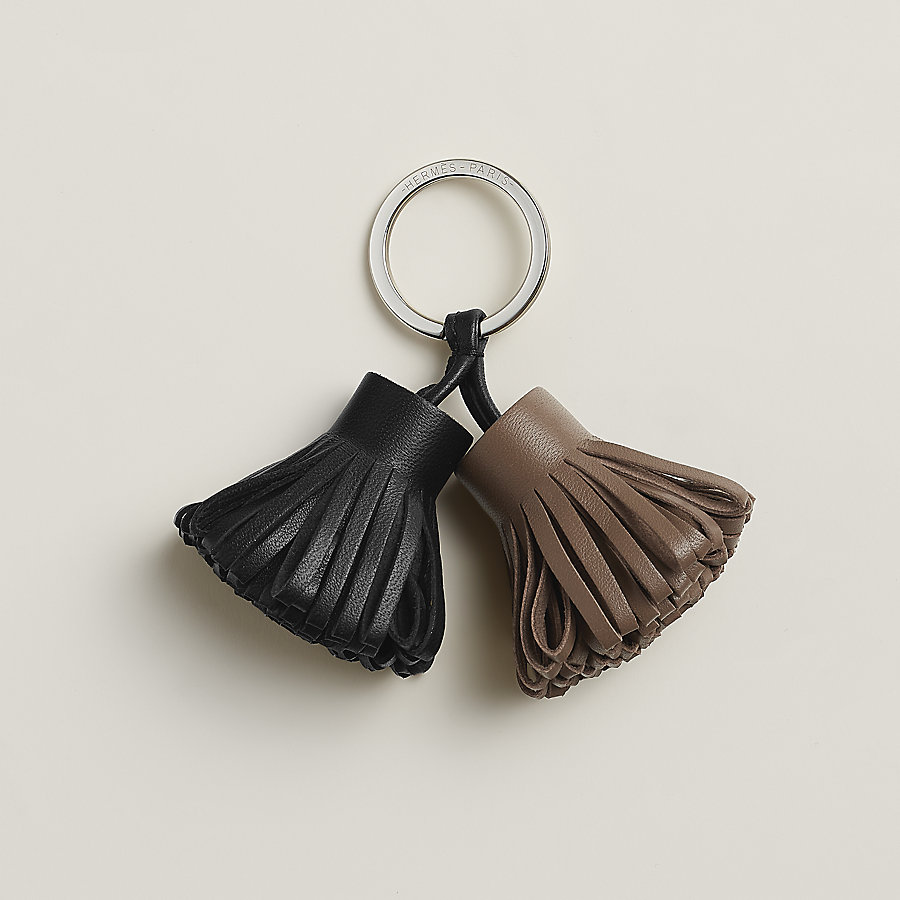 Carmen Uno-Dos key ring