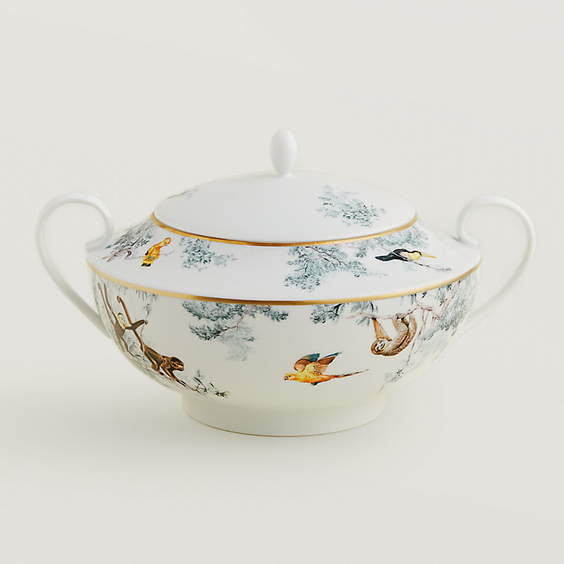 Carnets d’Equateur soup tureen