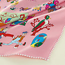 View: Detail, Carre Libre scarf 70