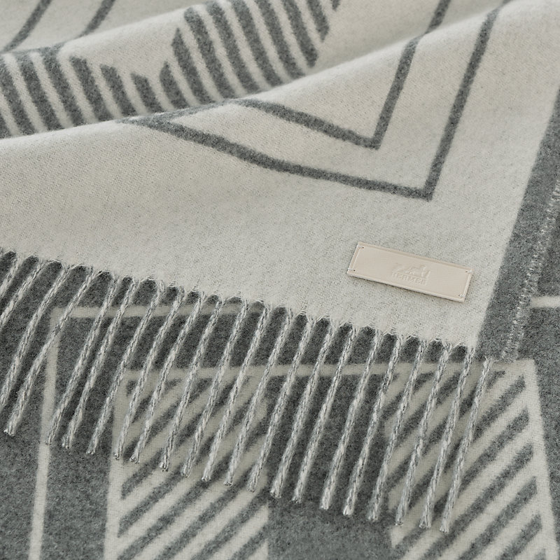 Casaque Lettres au Carre scarf