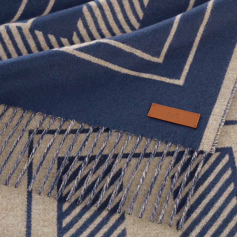 Casaque Lettres au Carre scarf