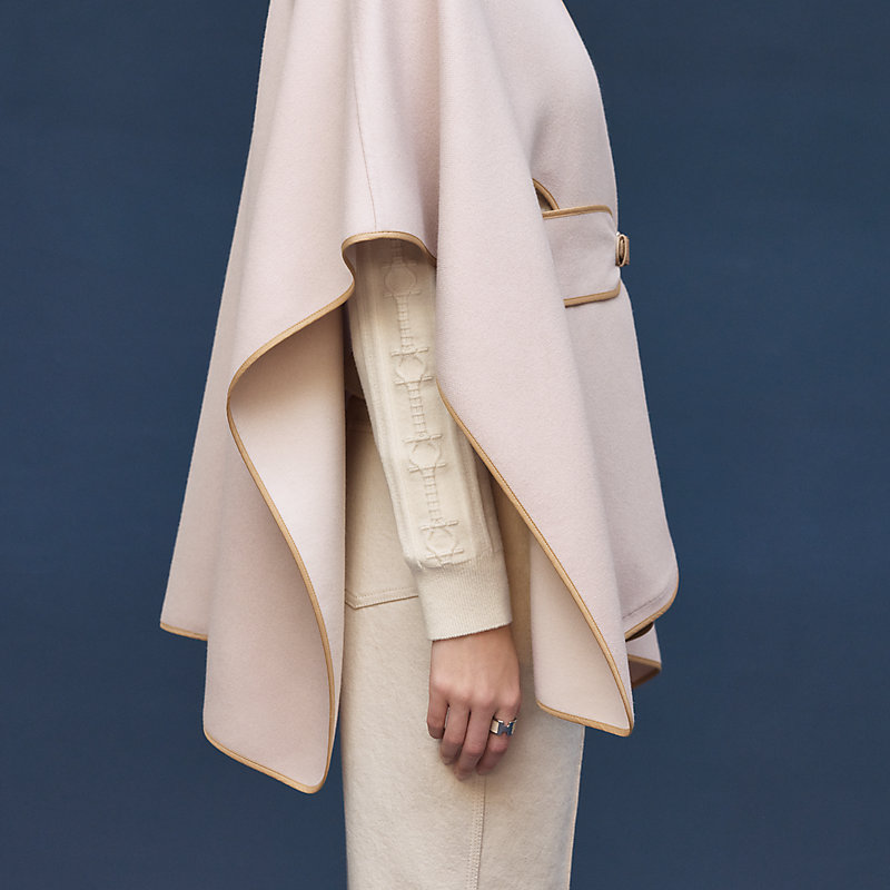 Cashmere cape with belt and leather detail