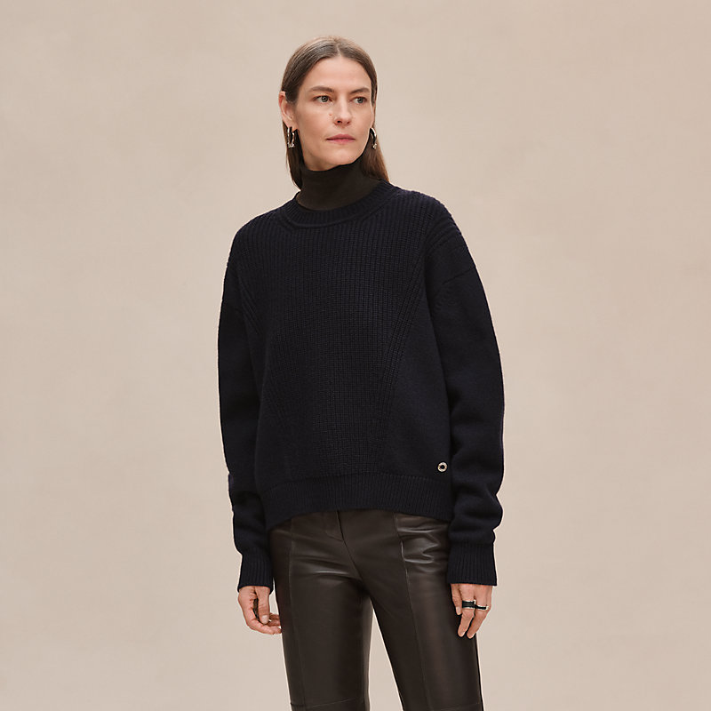 Cashmere long-sleeve sweater