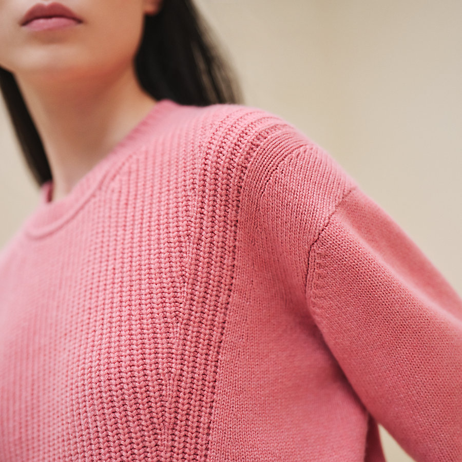 Cashmere long-sleeve sweater