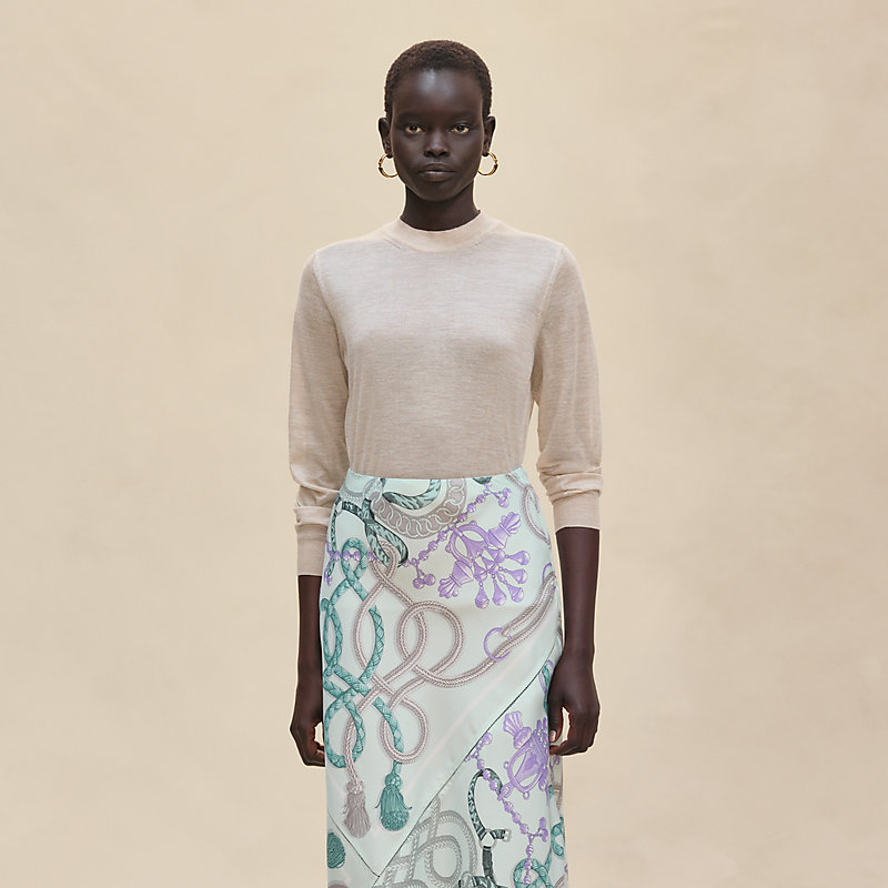 Cashmere long-sleeve sweater