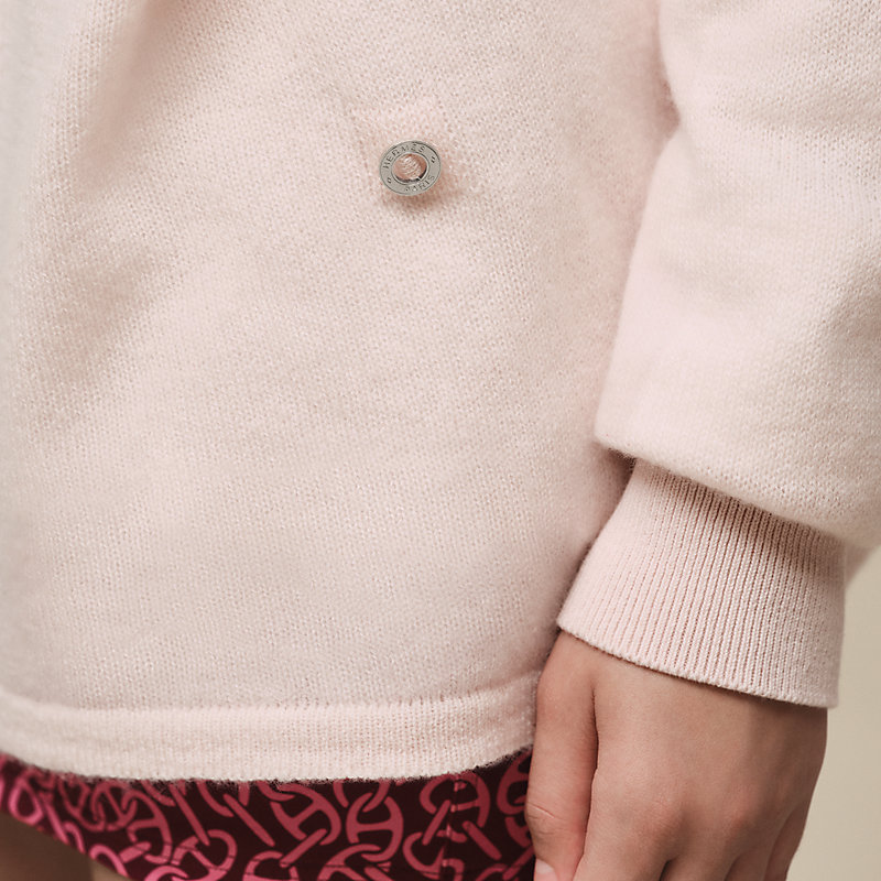 Cashmere long-sleeve sweater