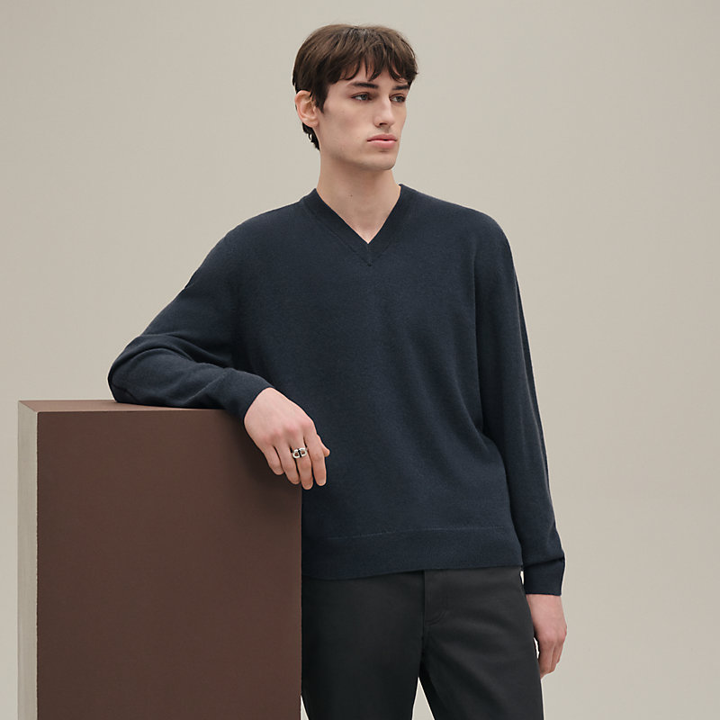 Cashmere "Maillon Chaine d'Ancre" V-neck sweater