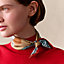 View: Worn, Cavalier en Formes scarf 45