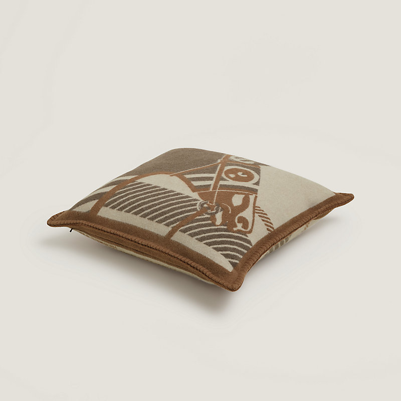 Cheval a la Couverture pillow