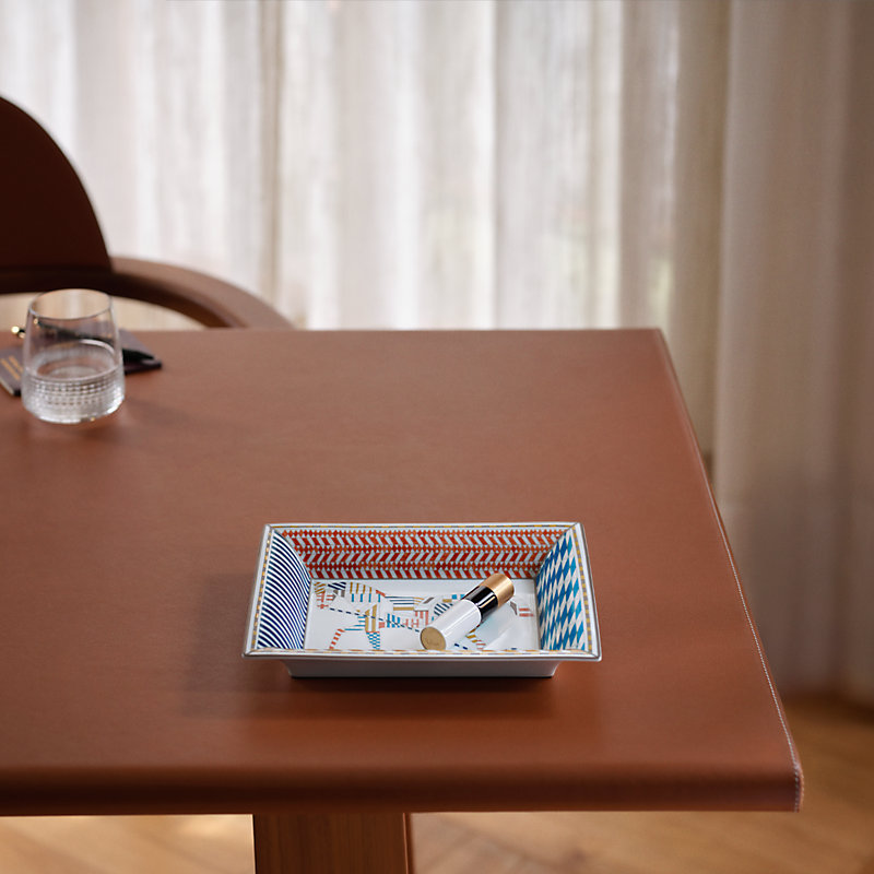 Cheval au Faubourg change tray