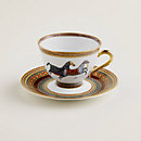 View: Worn, Cheval d’Orient tea cup and saucer n°2