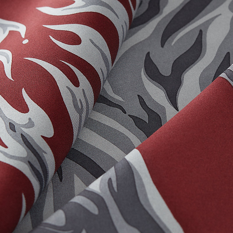 Cheval de Feu pocket square 45