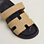 View: above, Chypre sandal