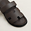 View: above, Chypre sandal