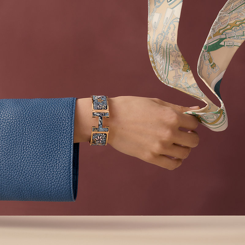 Clic Clac H Sous un Battement d'Ailes bracelet