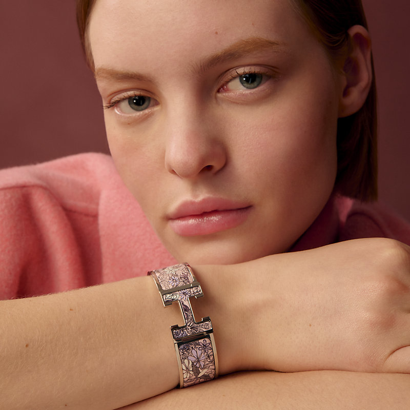 Clic Clac H Sous un Battement d'Ailes bracelet