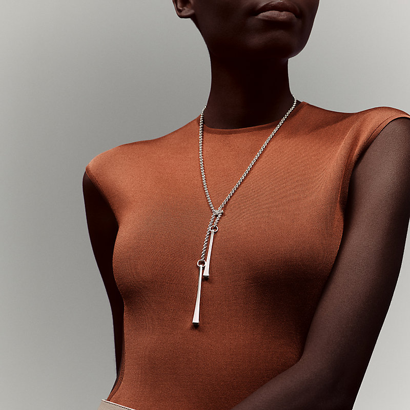 Clou de forge lariat necklace