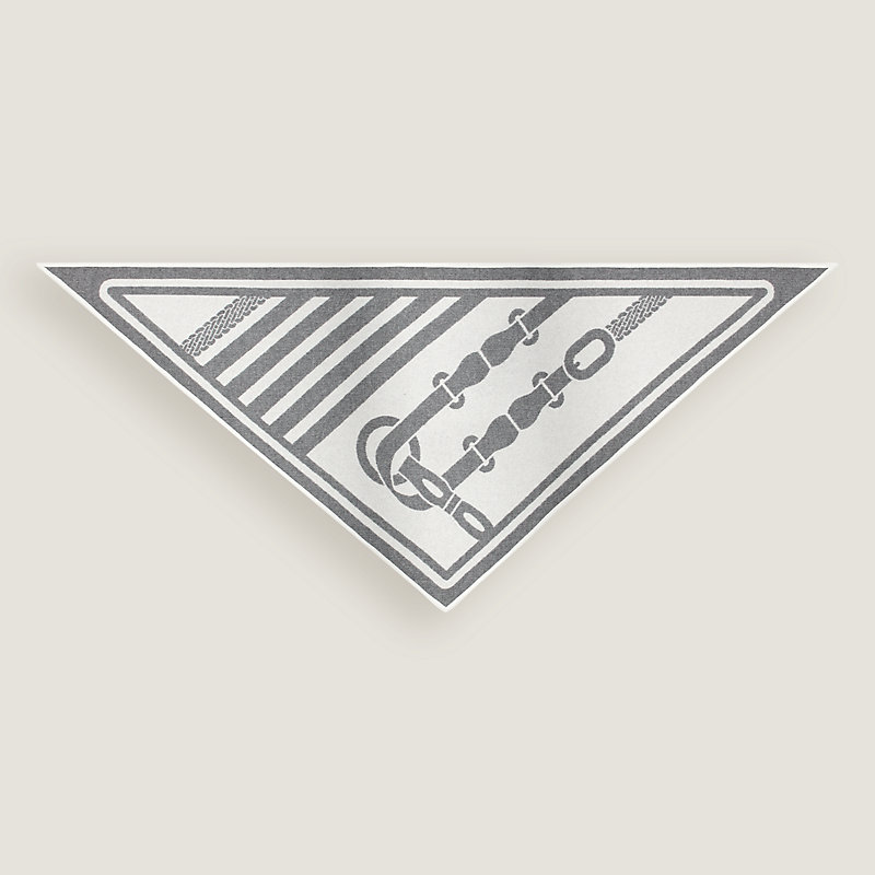 Coaching double face triangle scarf