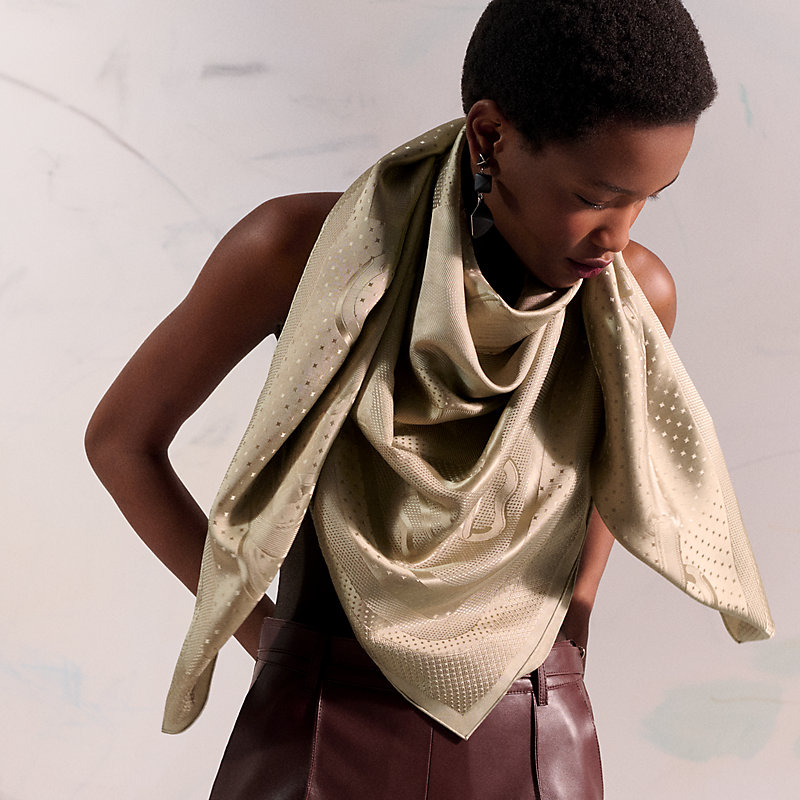 Coaching scarf 140