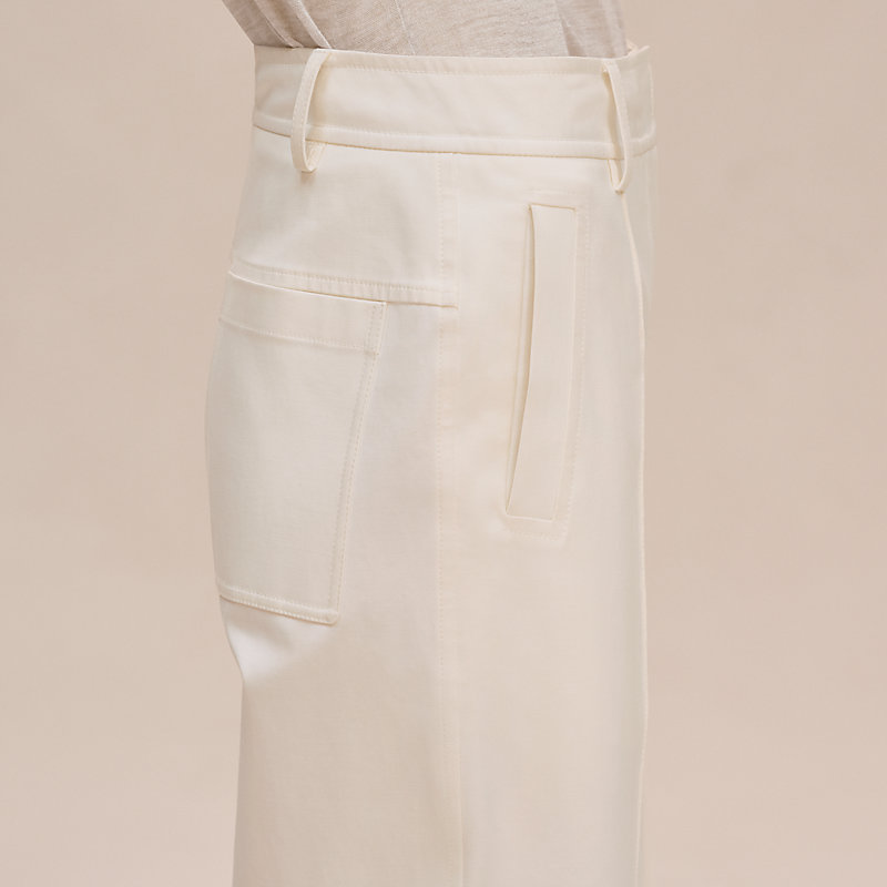 Cropped pants