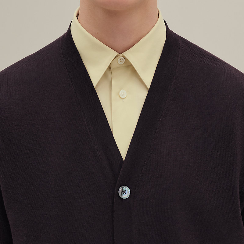 "Detail H" buttoned cardigan