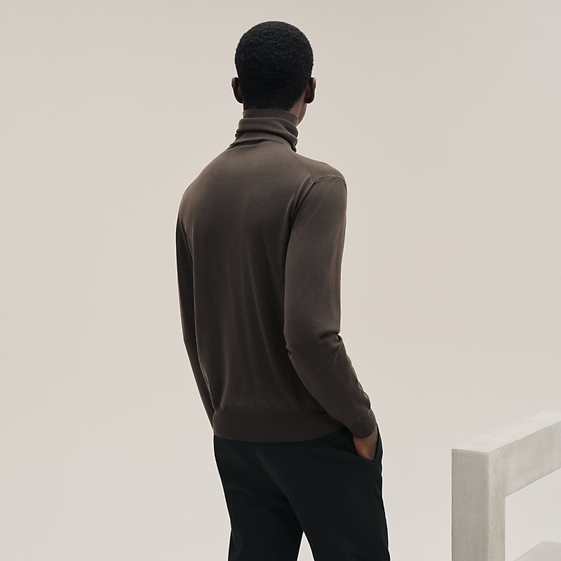 "Detail H" turtleneck sweater