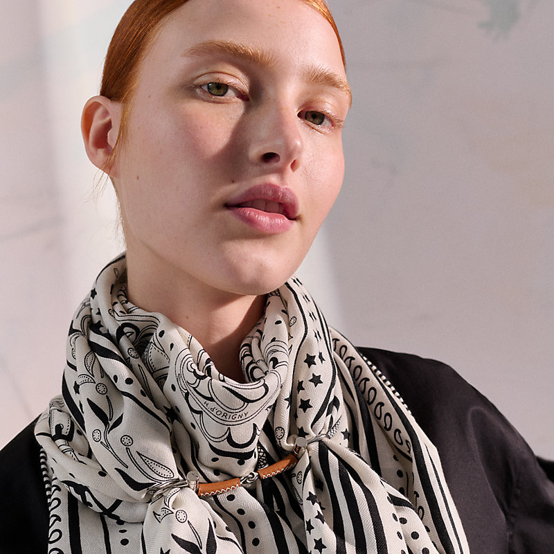 Double Mors Sellier scarf ring