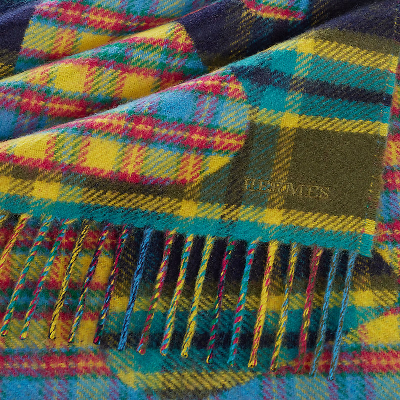 Echec au Roi Tartan scarf
