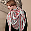 View: Worn, Effet Kaleidoscope shawl 140