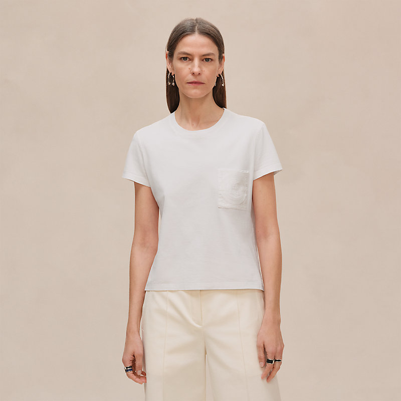 Embroidered pocket t-shirt