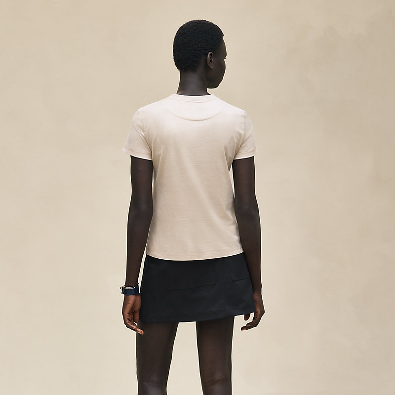 Embroidered pocket t-shirt