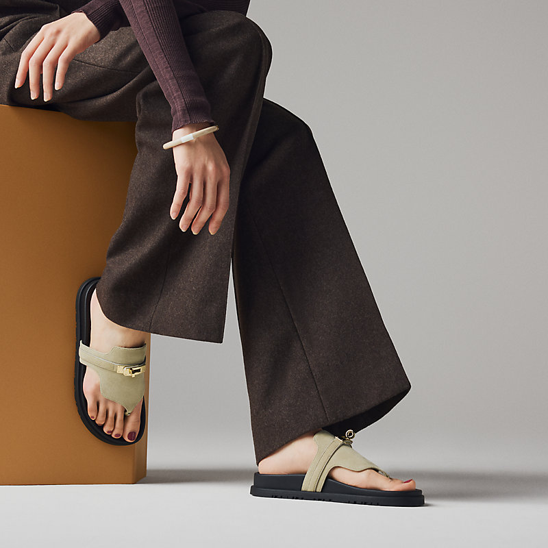 Empire sandal