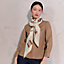 View: Worn, Eperon d'Or et Tenues de Jour shawl 140