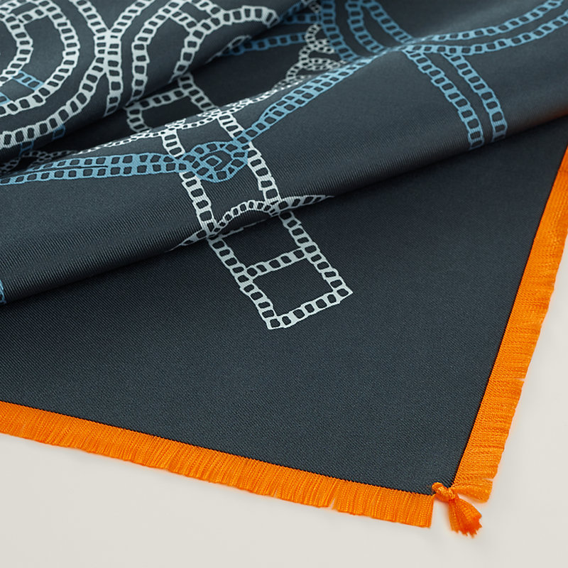 Eperon d'Or Quadriligne scarf 80
