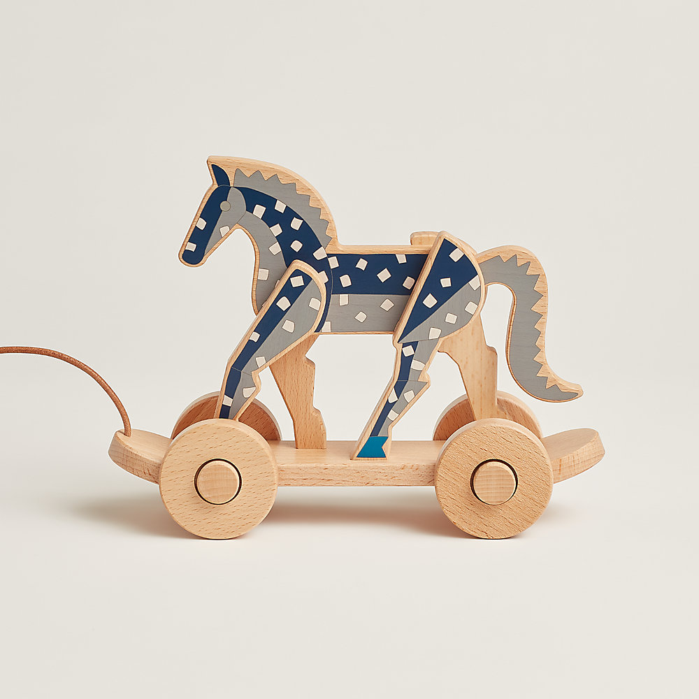 Epopee pull-along horse with rope