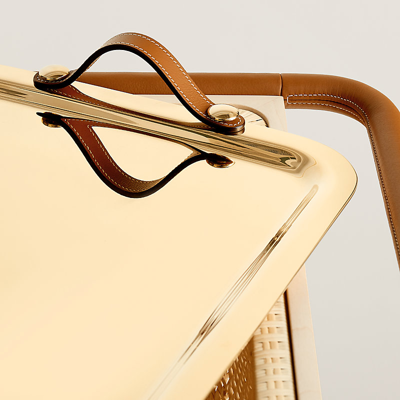 Equipages d'Hermès diligence serving trolley