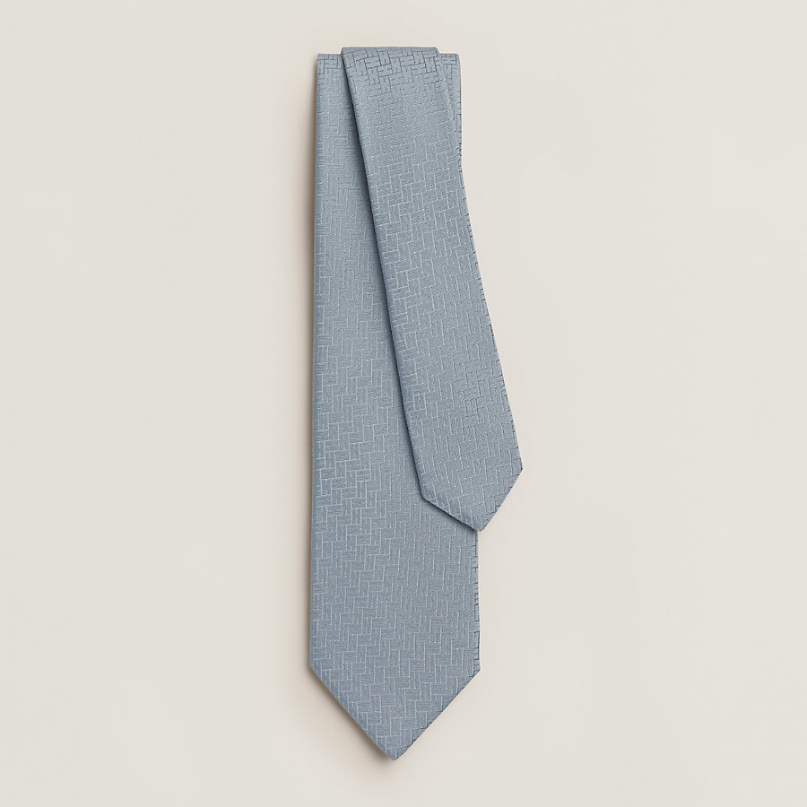 Faconnee H 24 tie