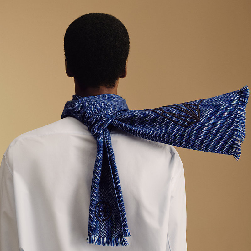 Faubourg of Dreams scarf