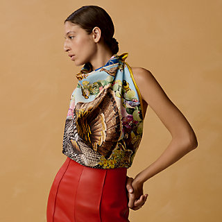 Foulard En Soie Vintage PAULE DE CHAUVIGNY - 75x79 Cm - Rose Pâle - Occasion