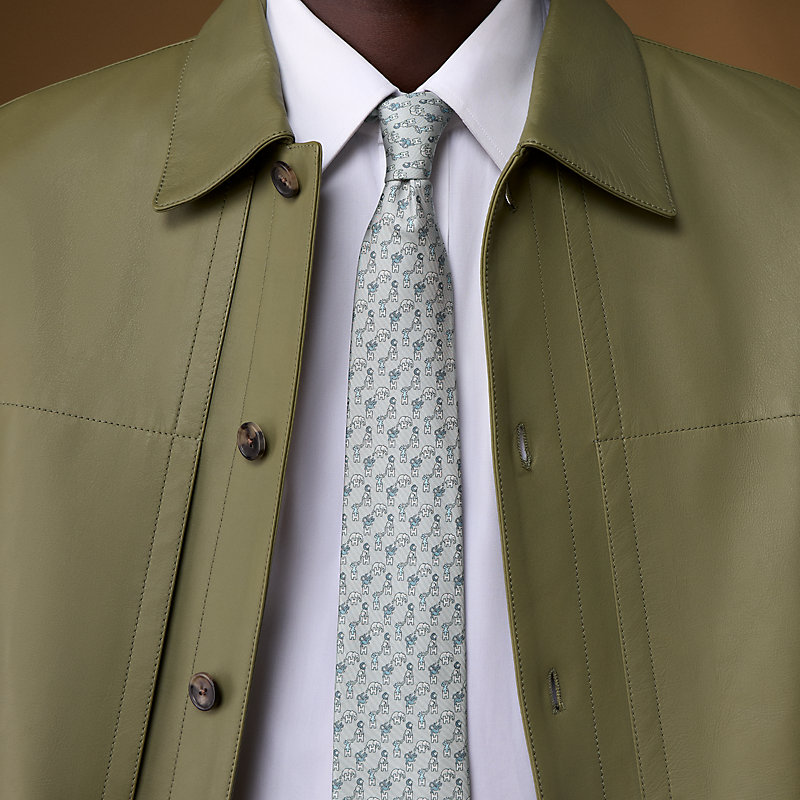 Figure Libre tie
