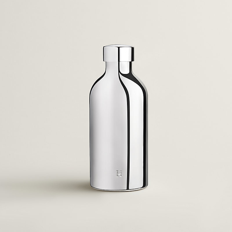 Flaneuse water bottle and shoulder strap