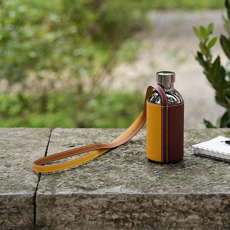 Flaneuse water bottle and shoulder strap
